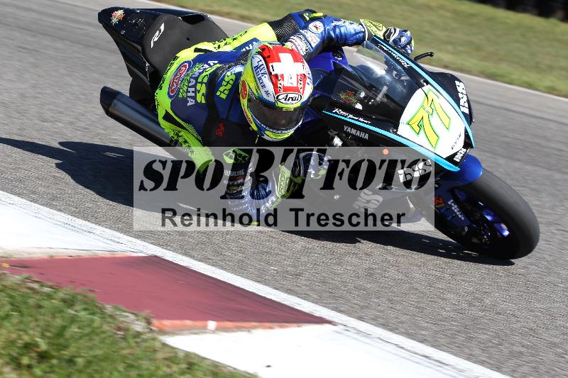 Archiv-2025/48 25.08.2025 Cornu Master School ADR/rot-rouge/77